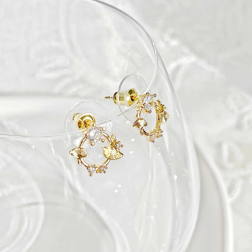 Gold Ginkgo Leaves Wreath Earrings